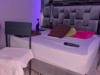 BlackLove nude in hot Live Sex Chat