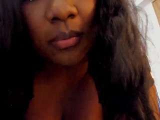 Elsie Morris nude in hot Live Sex Chat