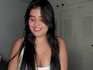Helen-10 nude in hot Live Sex Chat