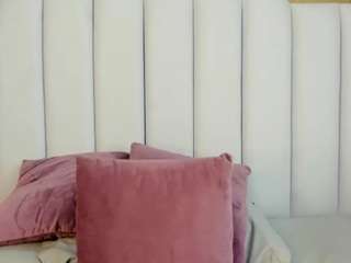 Adahara-Miller nude in hot Live Sex Chat