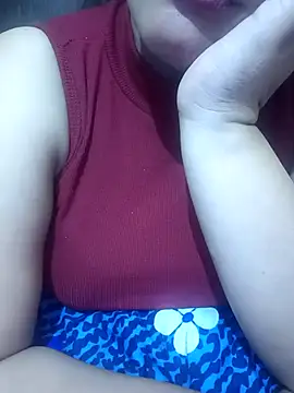 Beauty_Queens1 naked stripping on cam for live sex video chat