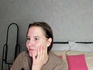 Carolin-Black nude in hot Live Sex Chat