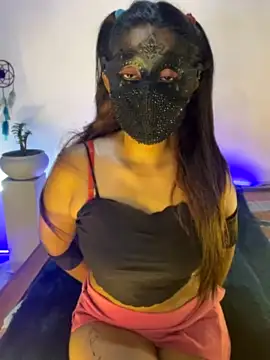 Cinderella-98 naked stripping on cam for live sex video chat