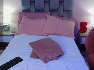 Emily H. nude in hot Live Sex Chat
