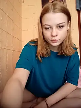 Eva77a naked stripping on cam for live sex video chat