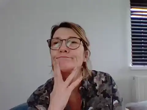 godinflower naked stripping on cam for live sex video chat