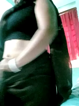 Hot-juli naked stripping on cam for live sex video chat