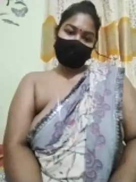 Jahan-Nigar naked stripping on cam for live sex video chat