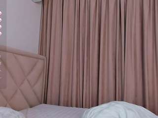 nikki-mur nude in hot Live Sex Chat
