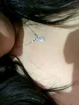 sanya-27 naked stripping on cam for live sex video chat