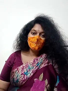 susmitha-23 naked stripping on cam for live sex video chat