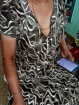 Tamil_penguin naked stripping on cam for live sex video chat