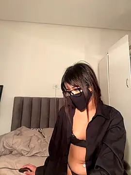 Yessmine_marrochina naked stripping on cam for live sex video chat