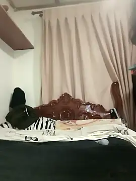 YourNaughtyGirl-S naked stripping on cam for live sex video chat