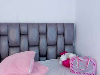 Ambar nude in hot Live Sex Chat