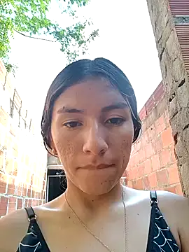 Amber-Gill naked stripping on cam for live sex video chat