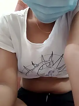 Dristy naked stripping on cam for live sex video chat