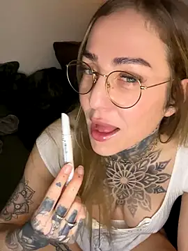 ElenaHaze naked stripping on cam for live sex video chat