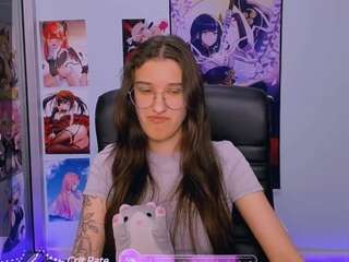 foxy-grey nude in hot Live Sex Chat