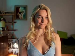 IceBaby nude in hot Live Sex Chat