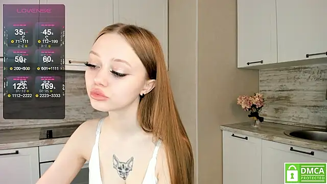 LoonaCrouli naked stripping on cam for live sex video chat