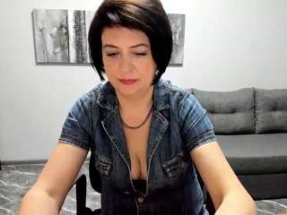 MollySimpson nude in hot Live Sex Chat