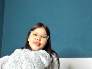 peachy_Aisha nude in hot Live Sex Chat