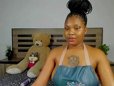 Renee-18 naked stripping on cam for live sex video chat