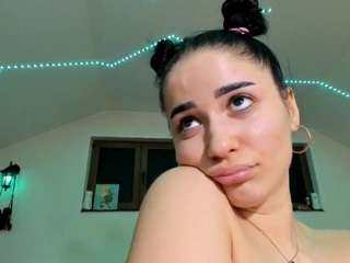 SelenaBee1 nude in hot Live Sex Chat