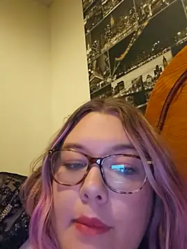 sexycurvyj naked stripping on cam for live sex video chat