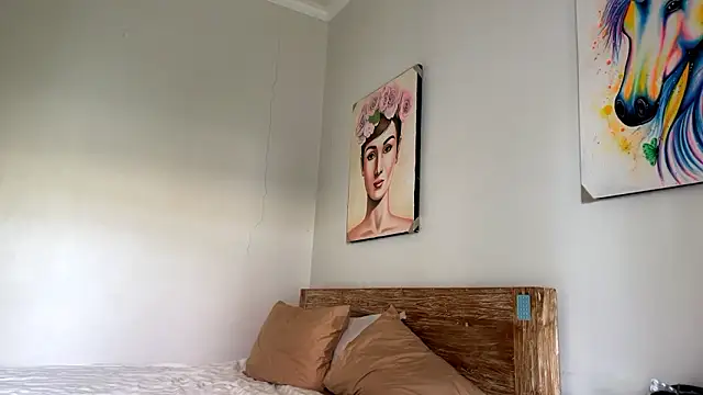 SpicyLady42 naked stripping on cam for live sex video chat