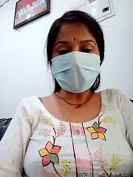 Aishwaryaa_69 naked stripping on cam for live sex video chat