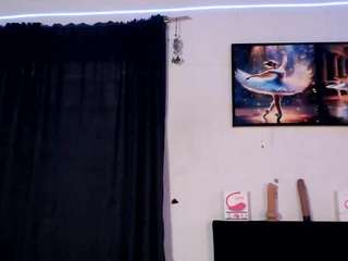 Angelly-xxx nude in hot Live Sex Chat