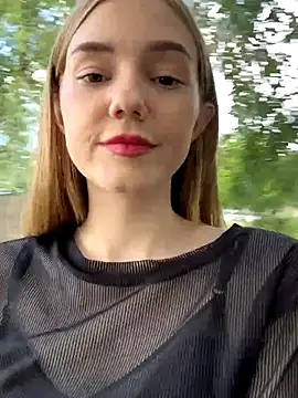 AnieMiller naked stripping on cam for live sex video chat
