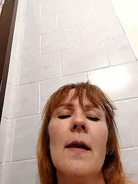 Bela_Quinsi naked stripping on cam for live sex video chat