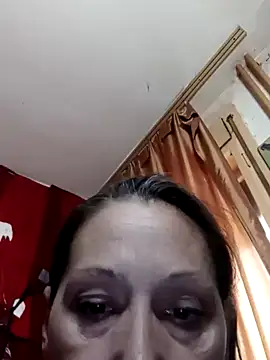 dominatrixredsonyja naked stripping on cam for live sex video chat