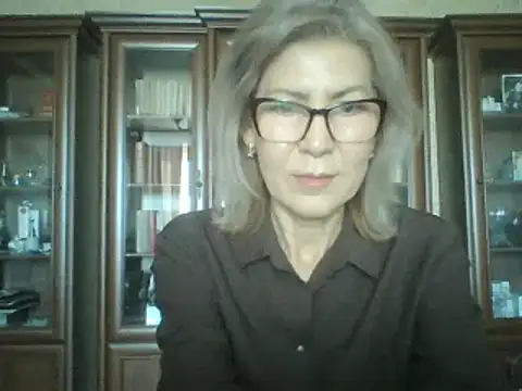 Elegant00Lady naked stripping on cam for live sex video chat