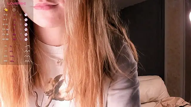 ElvinaFlack naked stripping on cam for live sex video chat
