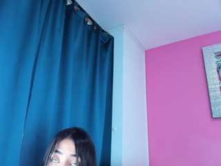 emiily-cutte nude in hot Live Sex Chat