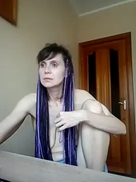 Francie_lolis naked stripping on cam for live sex video chat