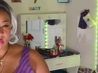 Golden Beauty1 nude in hot Live Sex Chat