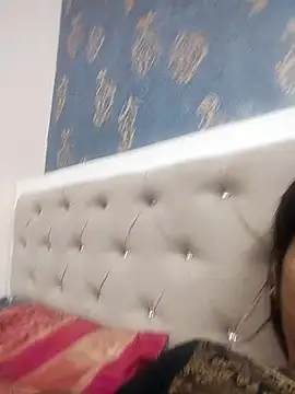 Manmohini123 naked stripping on cam for live sex video chat