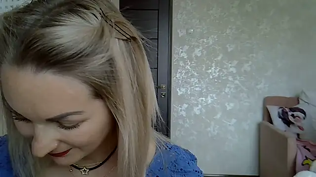 Megan_Love20 naked stripping on cam for live sex video chat
