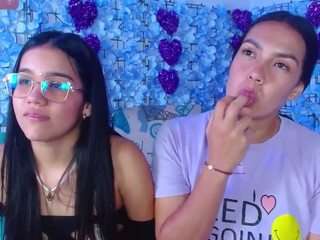 Sofie y Cami nude in hot Live Sex Chat