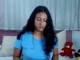 SophiaSimon nude in hot Live Sex Chat