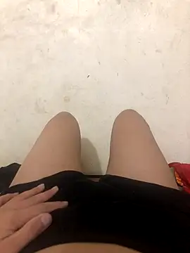 tan747244en naked stripping on cam for live sex video chat