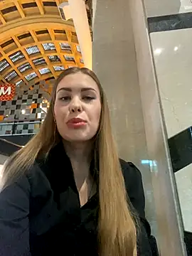 AlexisRenn naked stripping on cam for live sex video chat