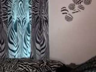 JuiceBox84 nude in hot Live Sex Chat