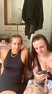 LaySteelex naked stripping on cam for live sex video chat