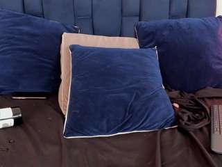 Roxxy nude in hot Live Sex Chat